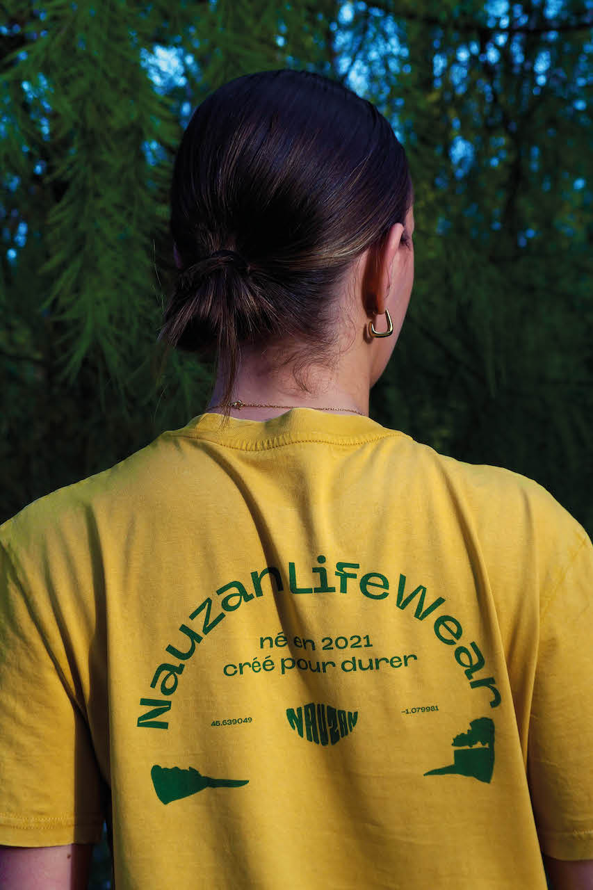 Le tee-shirt jaune Brésil